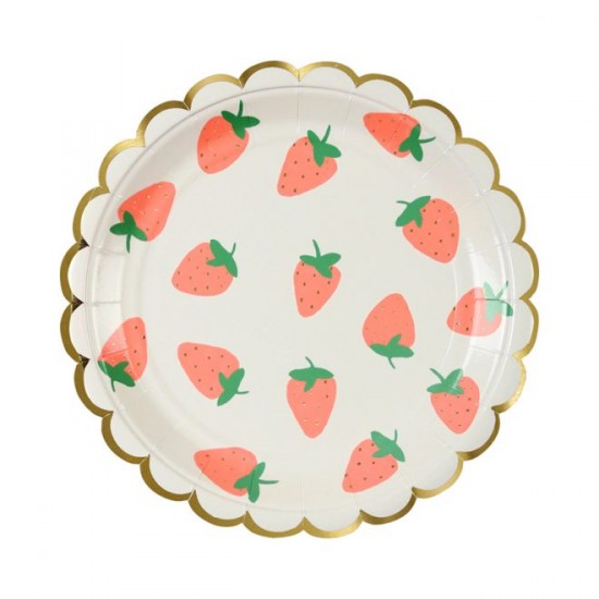 8 petites assiettes fraise
